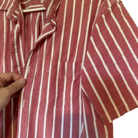 ☀️ Fun Pink & White Button Down - Picture 4 of 4